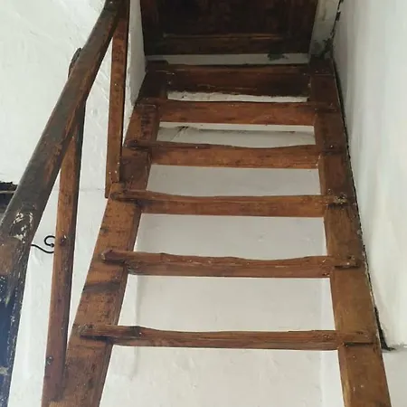 La Torretta Di Gaglierano Country House Kır Evi *